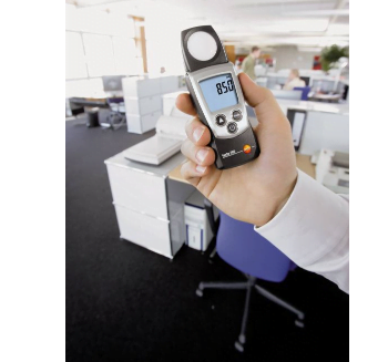 Testo 540 šviesos matuoklis