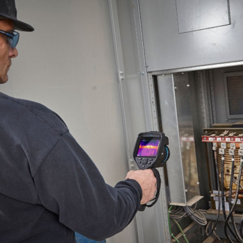 Termovizorius FLIR E76