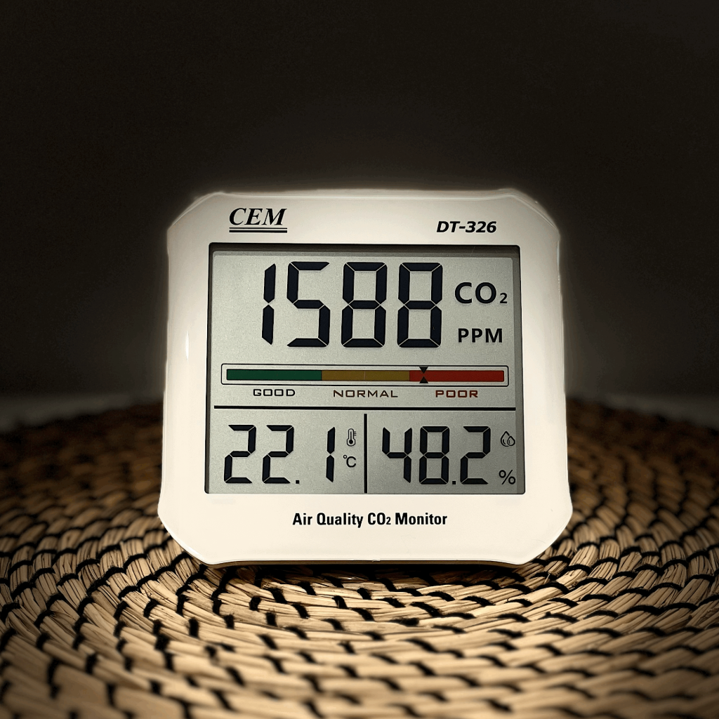 Oro kokybės matuoklis CEM DT-326